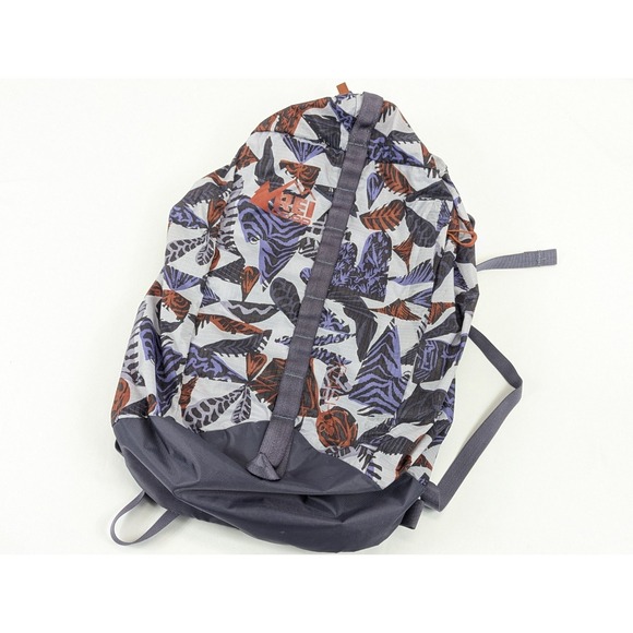 REI Co-Op Flash 18 Daypack Backpack Hiking Camp Outdoor Adjustable Multicolored - Picture 1 of 8